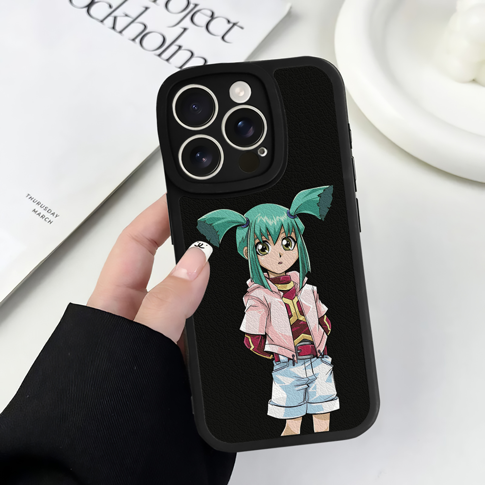 遊☆戯☆王 Yu-Gi-Oh! 【iPhone 16シリーズ対応】シリコンスマホケース（レザー調） 材質：シリコン